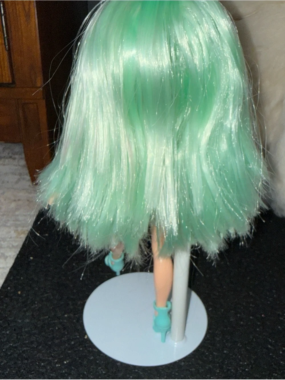 Rainbow high doll mint hair